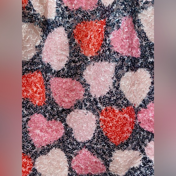 Victoria's Secret Red & Pink Sequin Heart Print Dolphin-Hem Sleep Shorts - XS - Picture 4 of 14